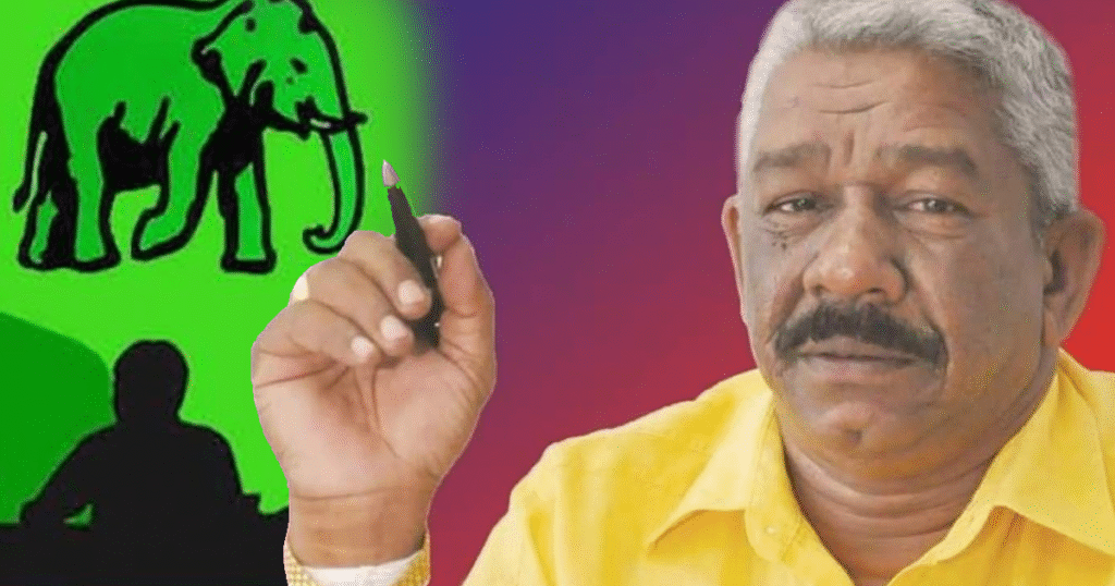 මහින්ද කහදගම එජාපය හා එක්වෙයි.